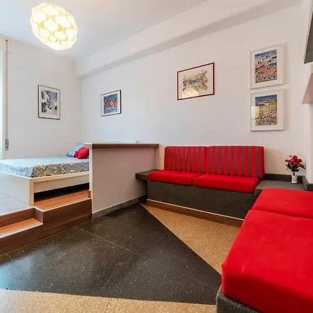 Guesthost - Piazza Bologna Comfortable Flat شقة روما