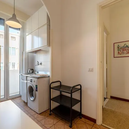 Guesthost - Piazza Bologna Comfortable Flat روما