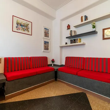 Guesthost - Piazza Bologna Comfortable Flat * Roma