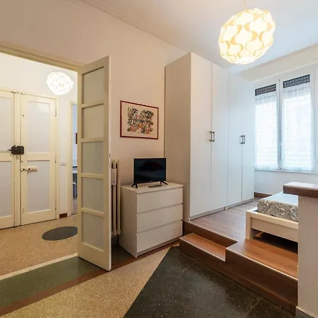 Guesthost - Piazza Bologna Comfortable Flat Roma