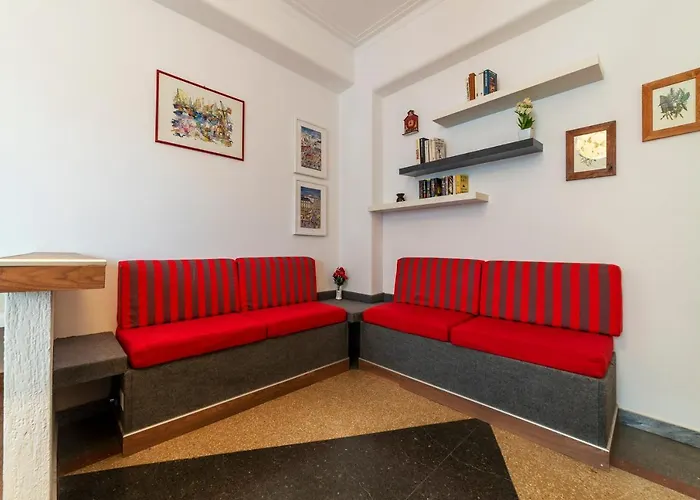 Guesthost - Piazza Bologna Comfortable Flat * Roma