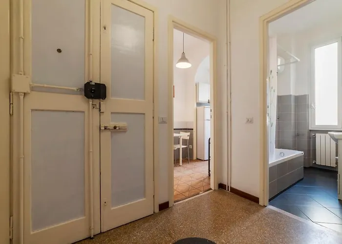 Guesthost - Piazza Bologna Comfortable Flat Daire *